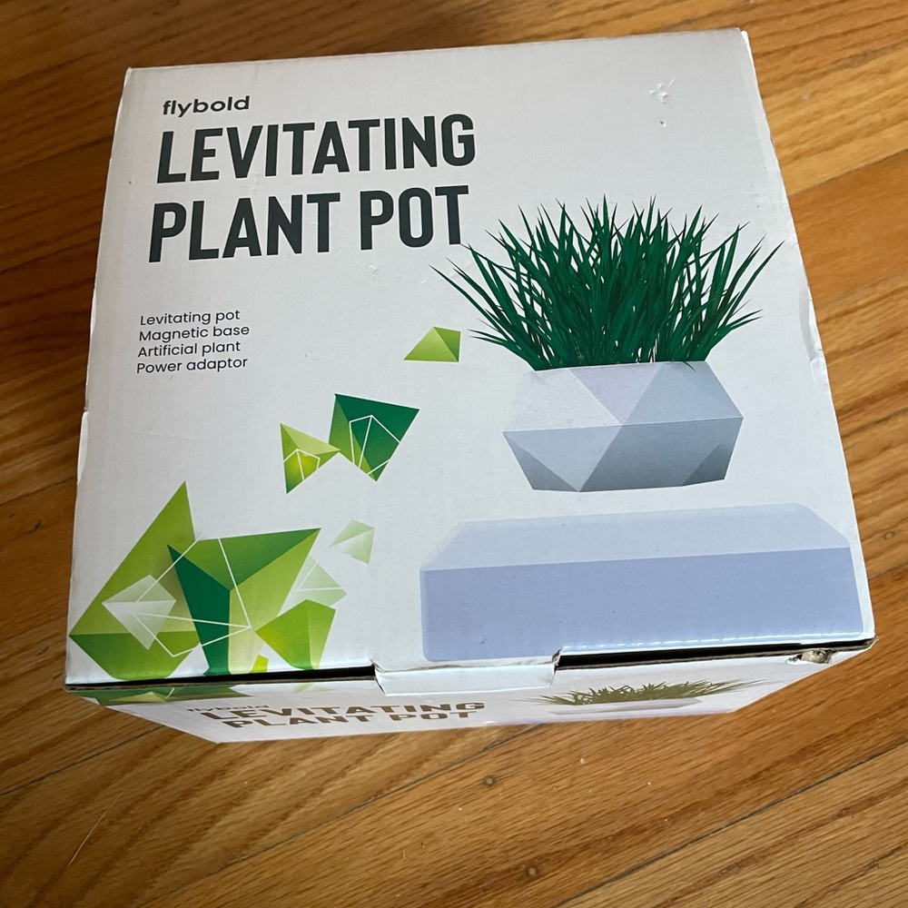 🌱Levitating Plant Pot by flybold